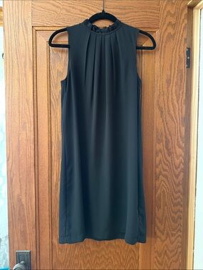 H&M Black Sleeveless Mini Dress with Pleated High Collar